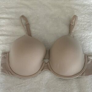 Victoria's Secret Body By Victoria Bra 36C